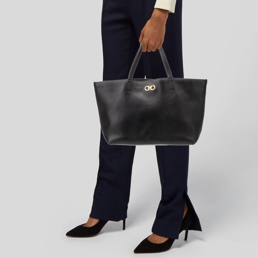 Salvatore Ferragamo handbag/tote bag